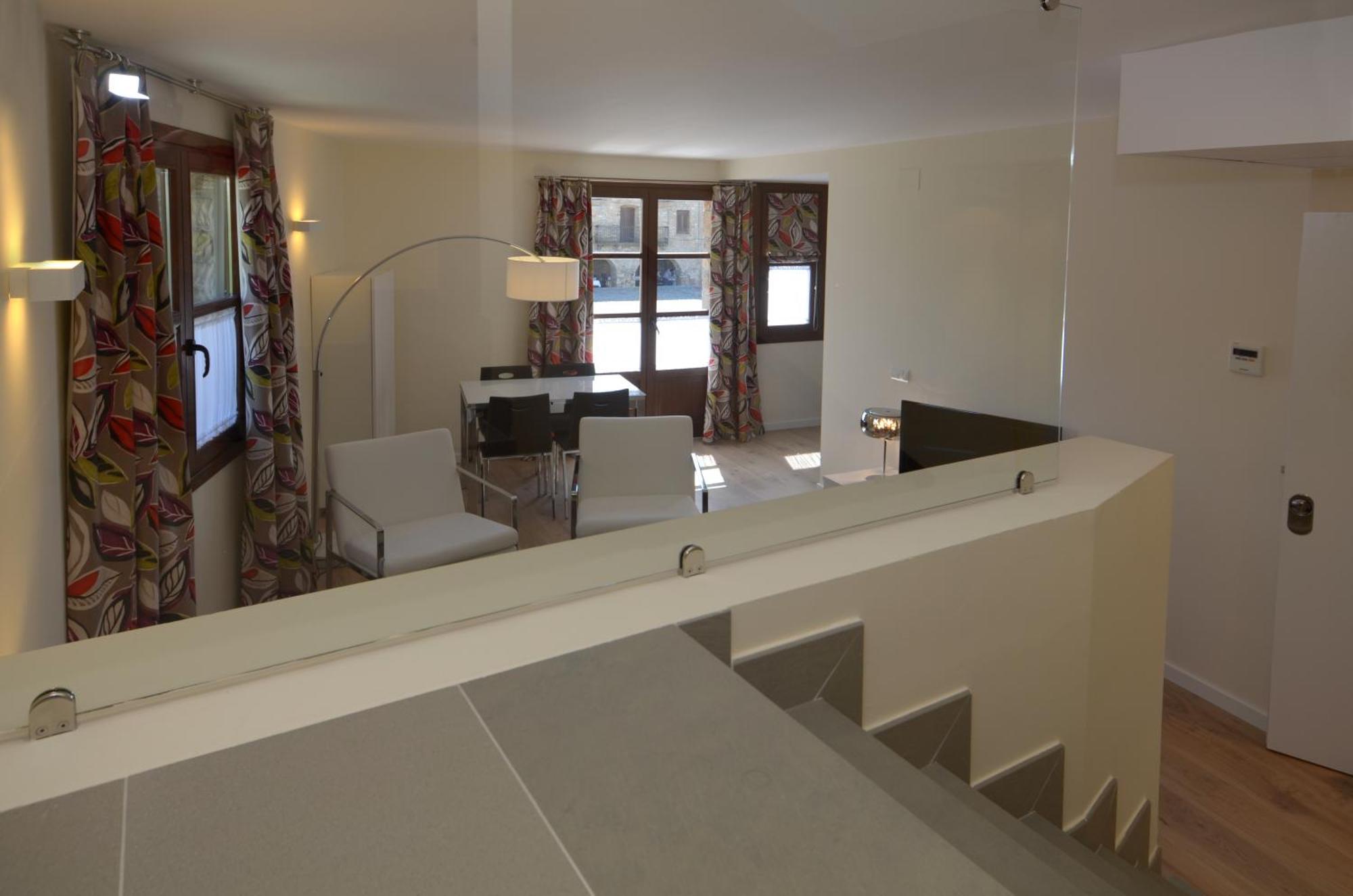 Apartamentos El Palacete De Aínsa Eksteriør bilde